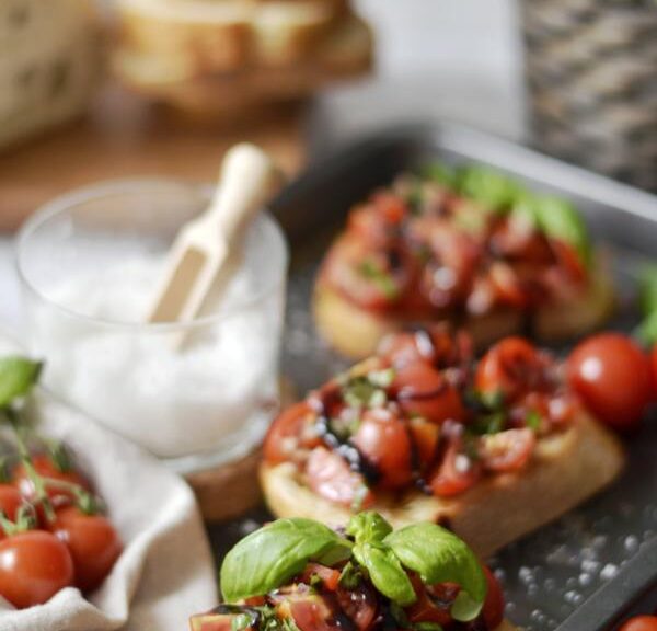 Bruschetta ganz klassisch mit Tomaten - Küchenzauber