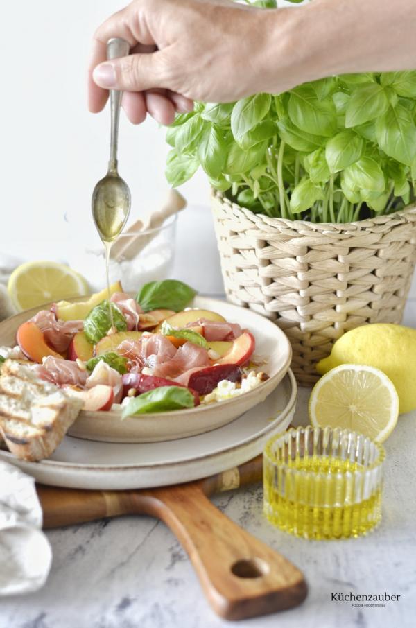 Erfrischender Antipastiteller alla Sommerfrische